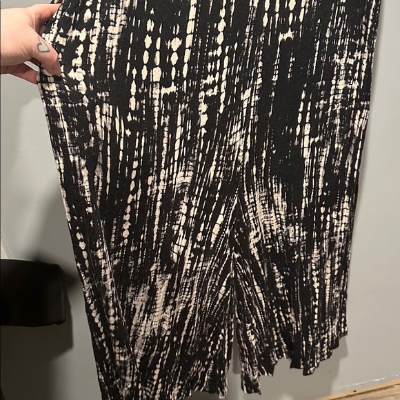 Torrid Super Soft Romper/Jumpsuit - Picture 3 of 7